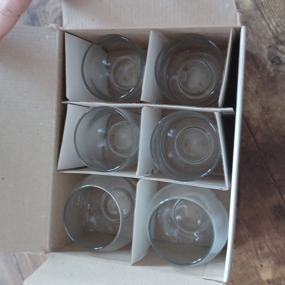 Six assorted mini dessert glassware - Picture 2 of 6